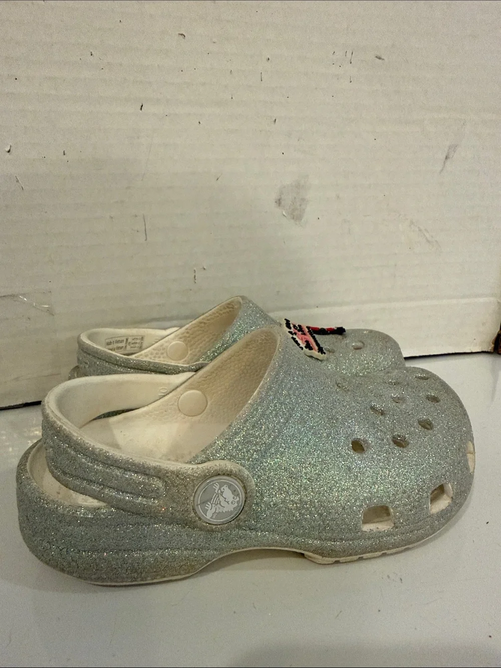 CROCS Kids Sparkle Clogs with Rainbow & Gymnastic Charms - Silver ( sz 10)